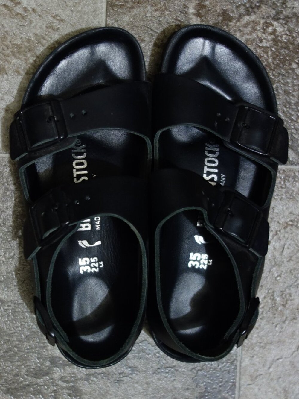 Birkenstock Milano Black Leather sz 35